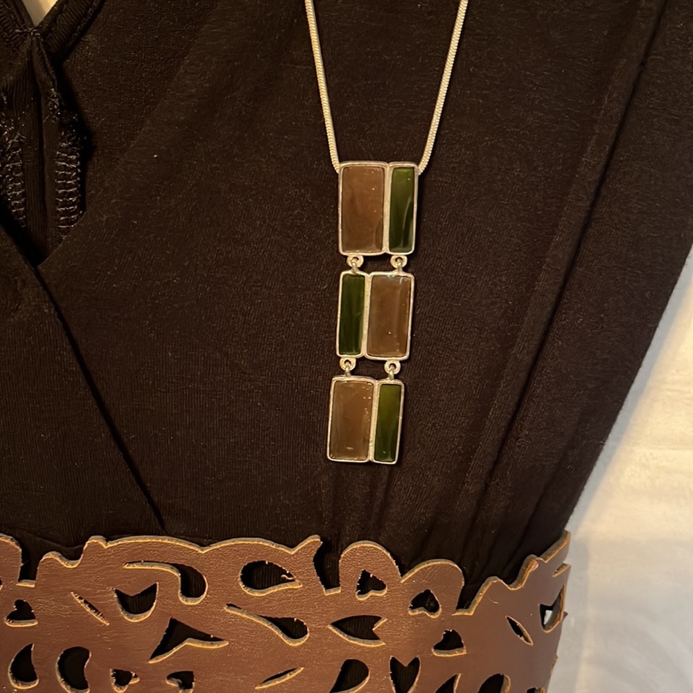 💖 3/$15 Guess Belted Black Top - Picture 10 of 10